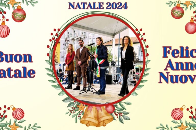 Auguri Natale 2024, Silvia Fossati insieme agi assessori Roberta Lamberto, Manuel Sciurba, Erica Soana, componenti della Giunta del Municipio 7.