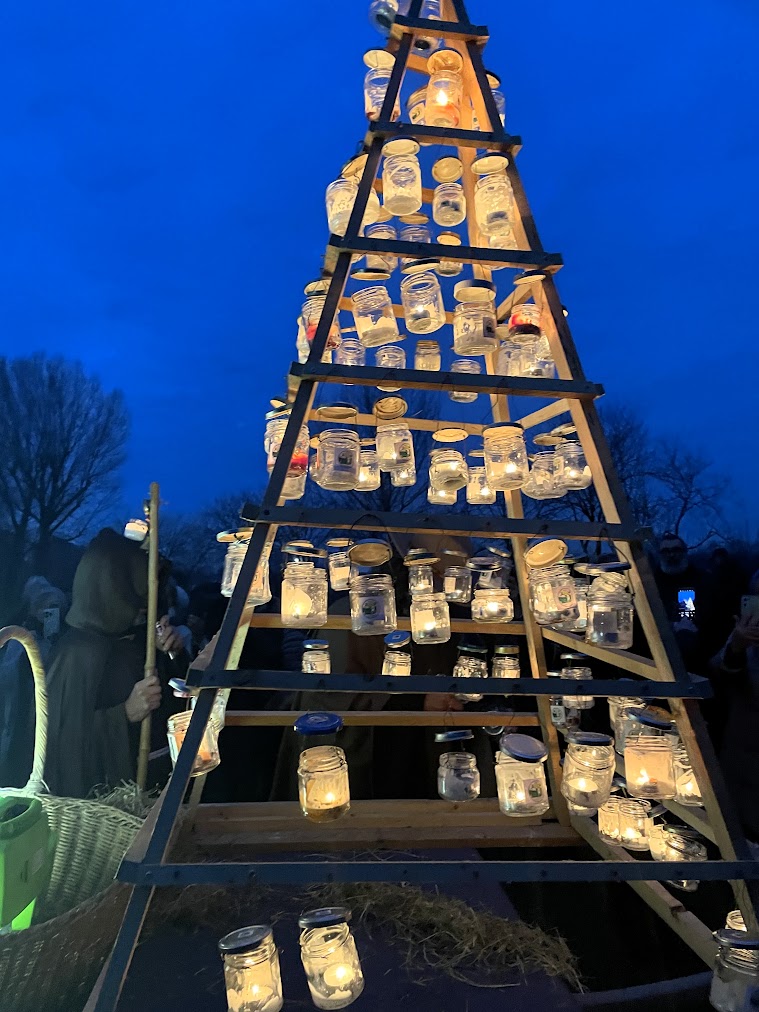 L'albero della luce, festa di Sant'Antonio Cascina Linterno 18-1-2025