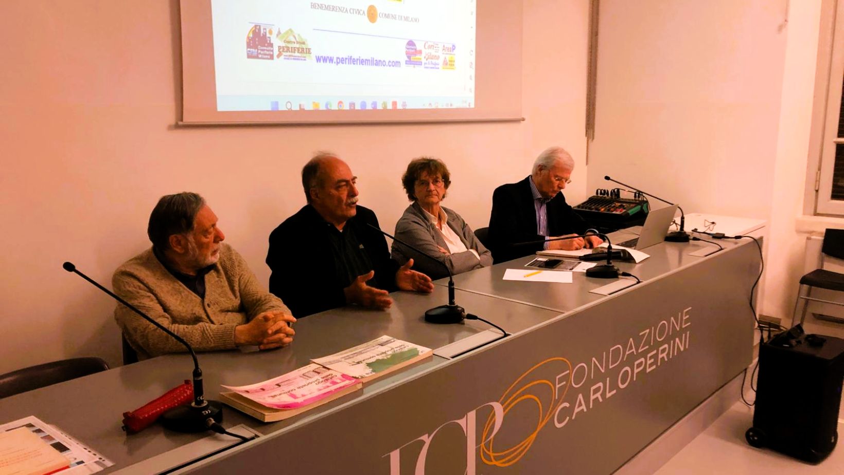 1 Municipi e il Decentramento.